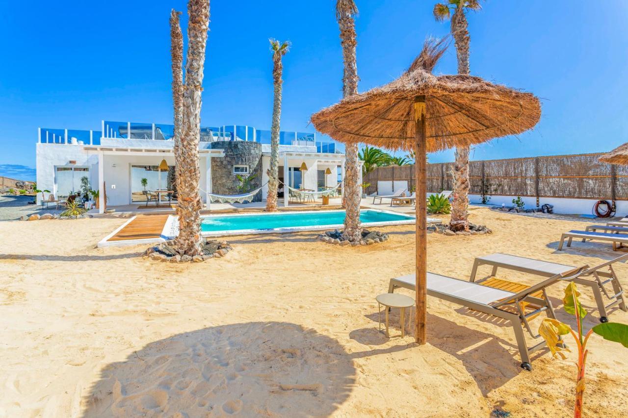 Boutique Beach Villa By Lanzarote Retreats - Private Pool - 1 Min Walk To Sea Pool Charco del Palo Exterior photo