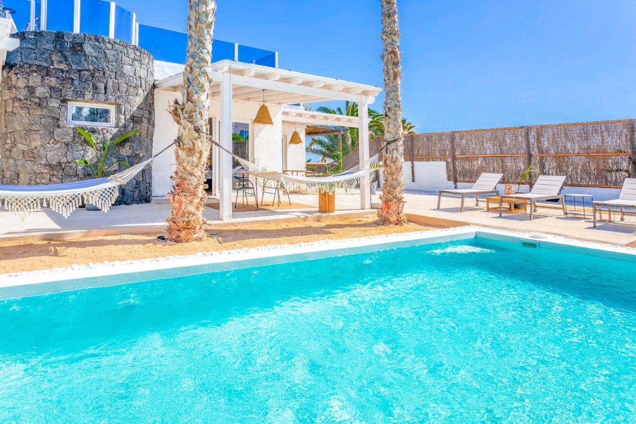 Boutique Beach Villa By Lanzarote Retreats - Private Pool - 1 Min Walk To Sea Pool Charco del Palo Exterior photo