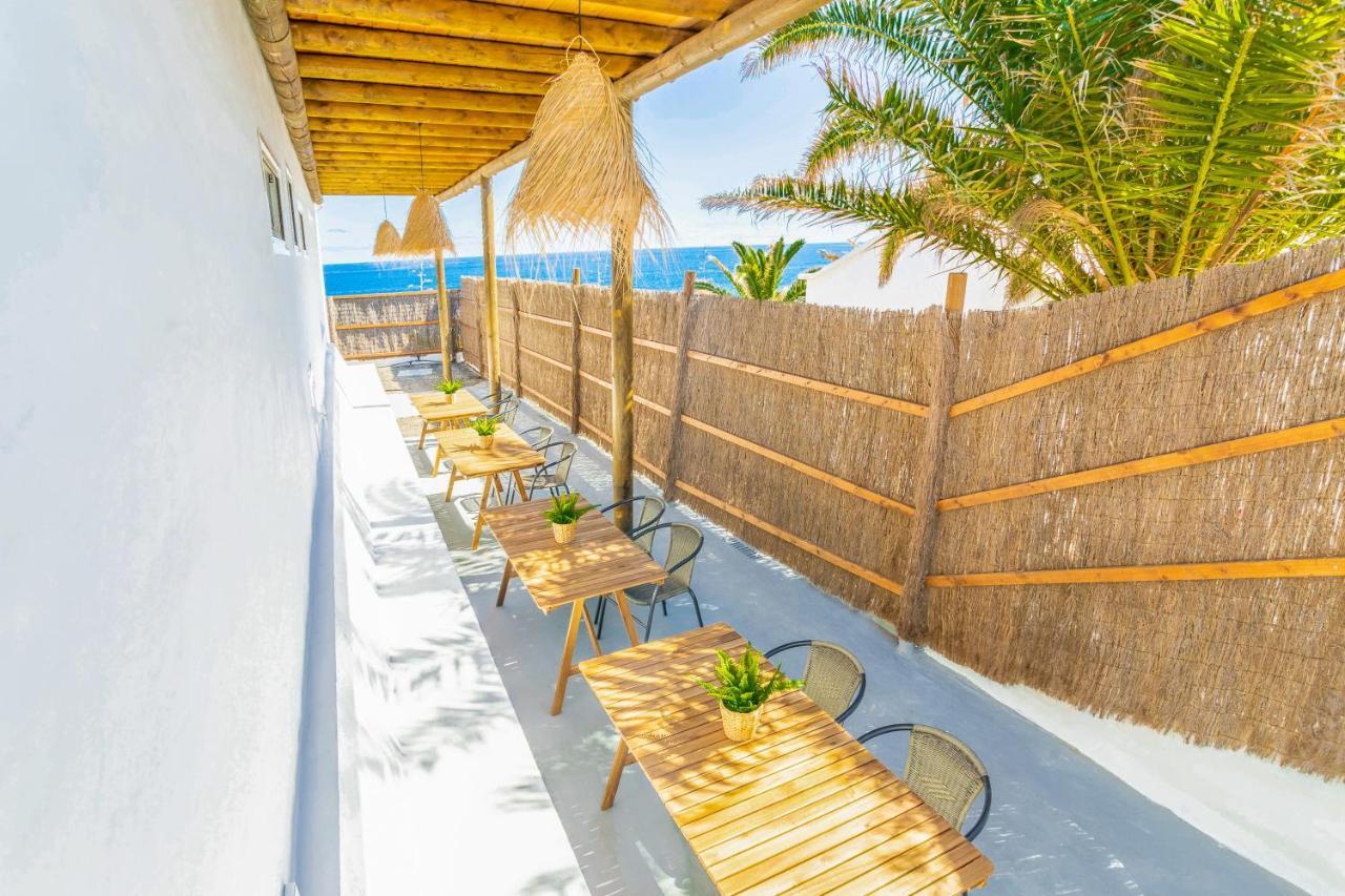Boutique Beach Villa By Lanzarote Retreats - Private Pool - 1 Min Walk To Sea Pool Charco del Palo Exterior photo